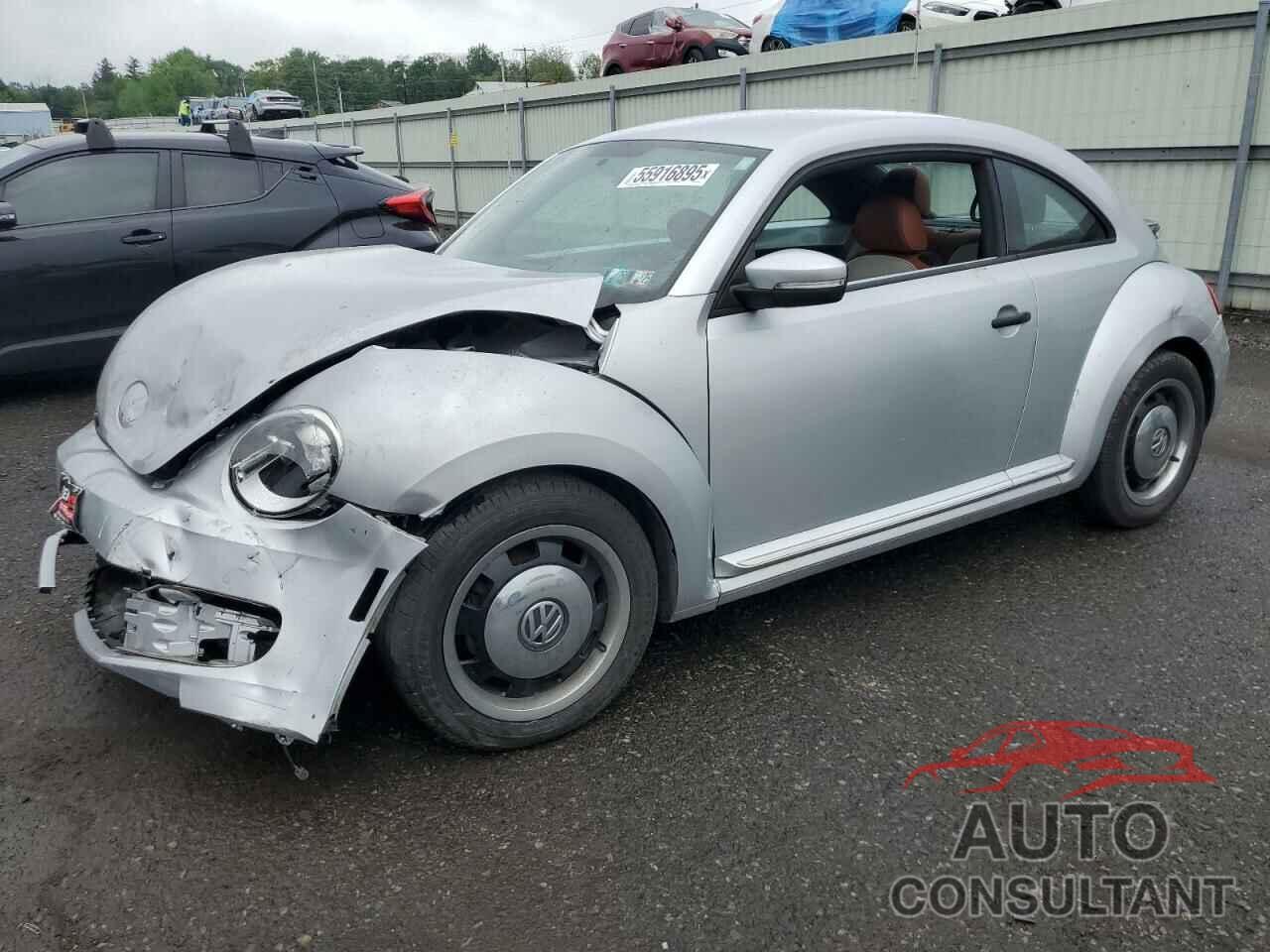 VOLKSWAGEN BEETLE 2015 - 3VWF17AT4FM603402