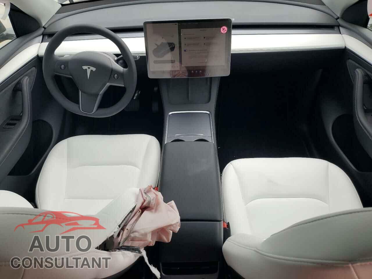 TESLA MODEL Y 2024 - 7SAYGDED2RF041619