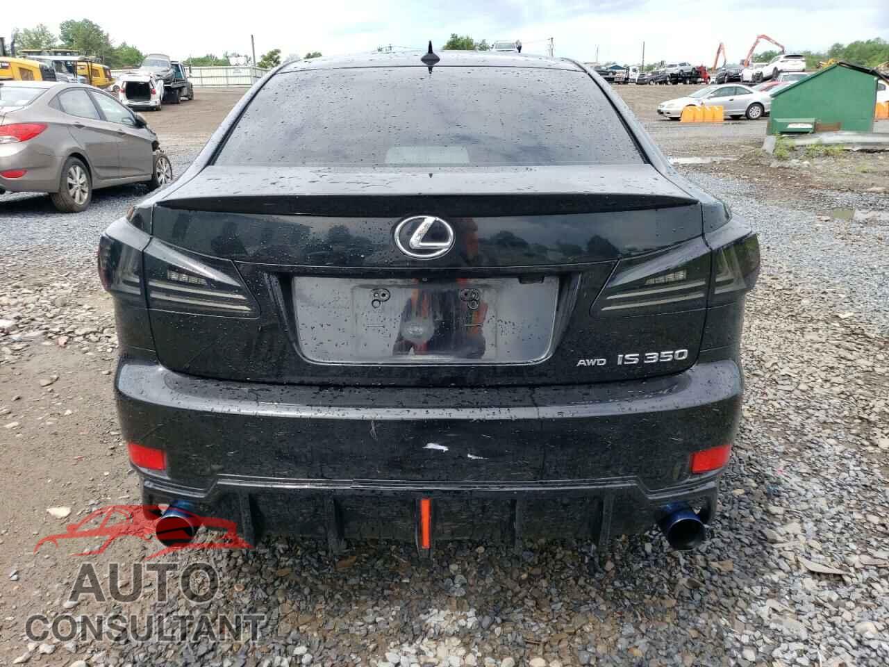 LEXUS IS 2011 - JTHCE5C21B5000344