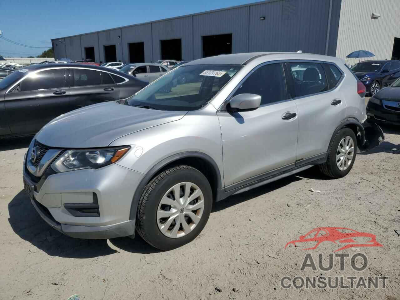 NISSAN ROGUE 2017 - KNMAT2MV2HP547349