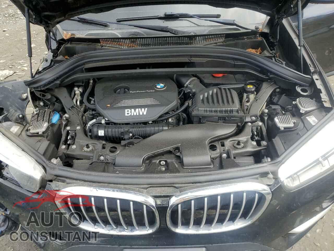 BMW X1 2017 - WBXHT3Z35H4A65798