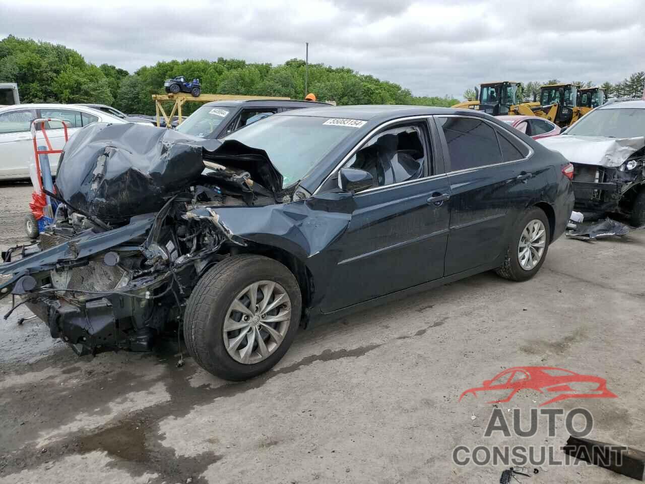TOYOTA CAMRY 2016 - 4T4BF1FK7GR539094