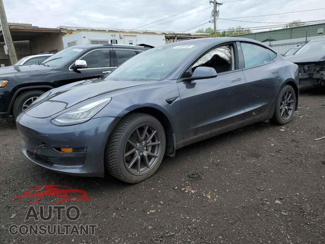 TESLA MODEL 3 2018 - 5YJ3E1EA0JF037199