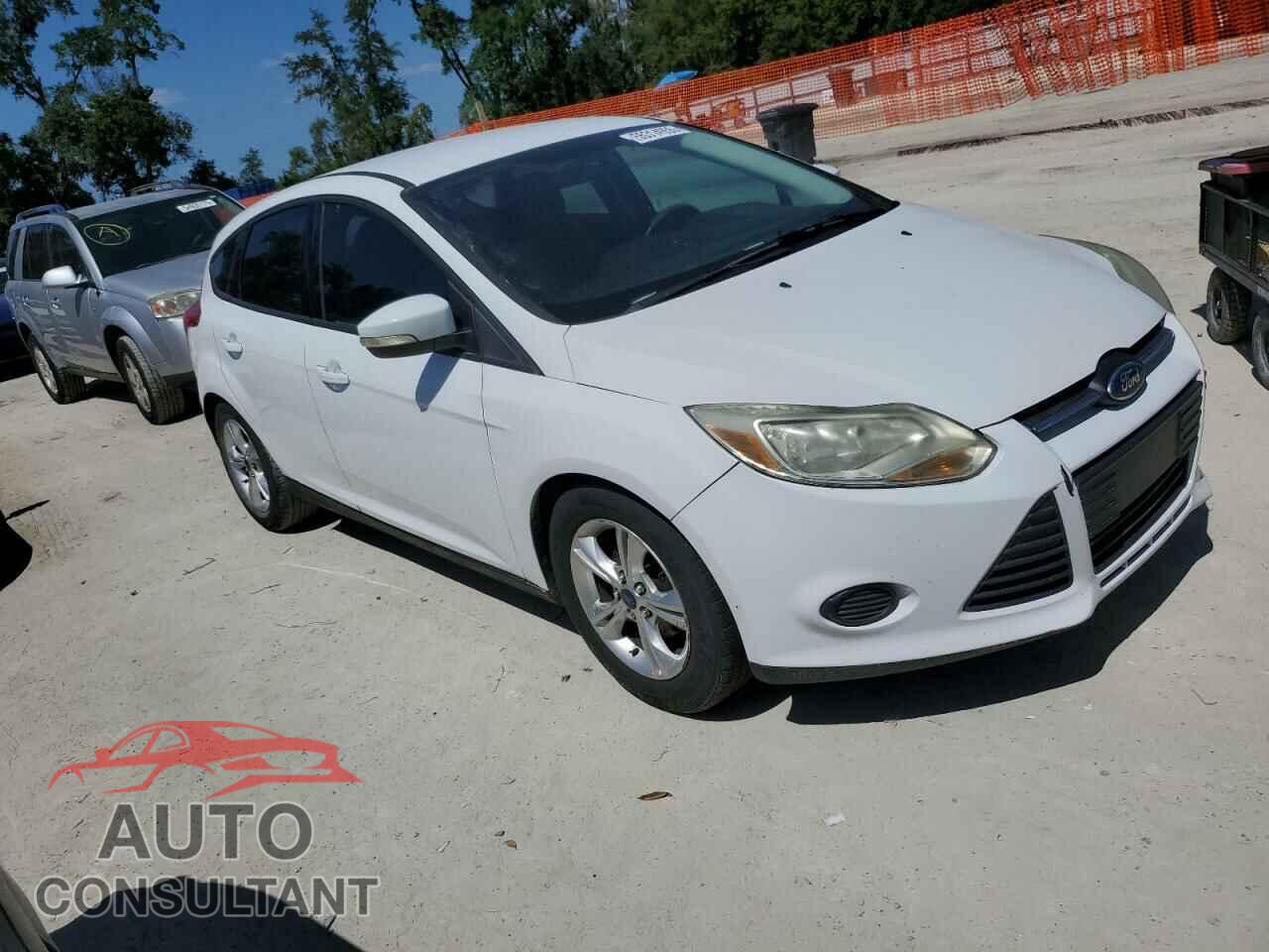 FORD FOCUS 2014 - 1FADP3K25EL224700
