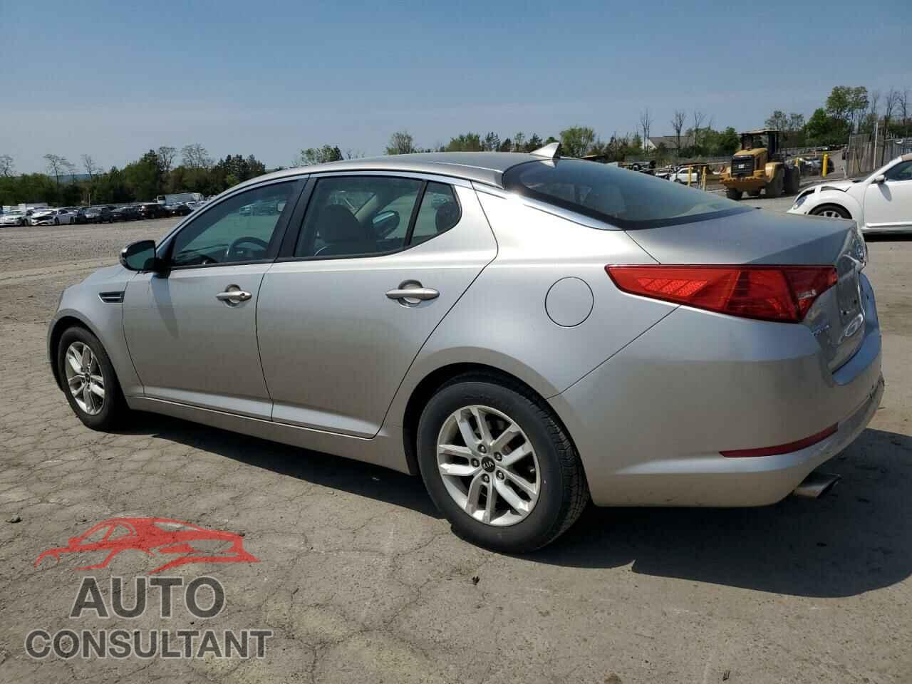 KIA OPTIMA 2011 - KNAGM4A7XB5077600