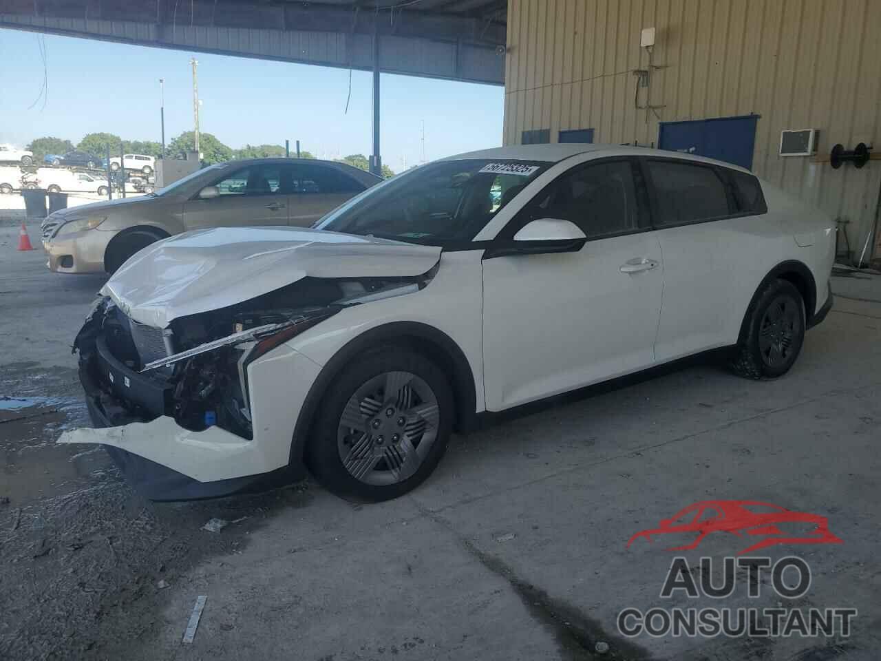 KIA K4 LX 2025 - 3KPFT4DE8SE047415