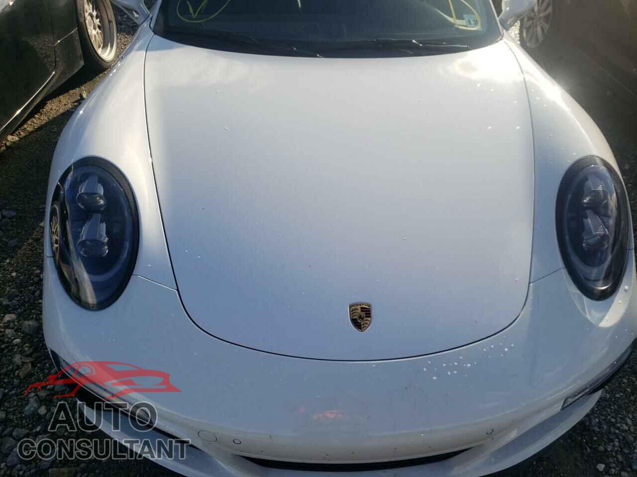PORSCHE 911 2019 - WP0CA2A96KS129404