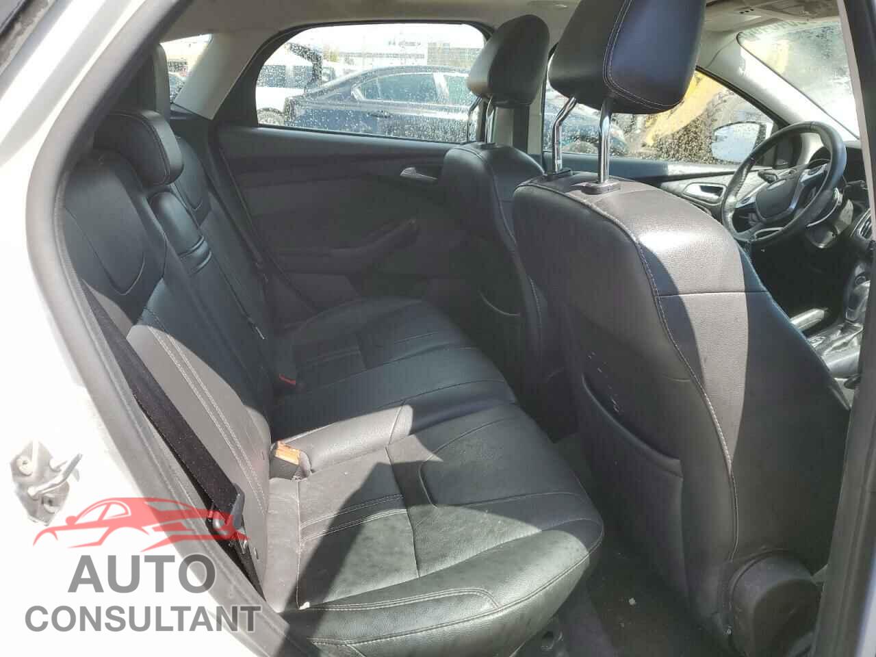 FORD FOCUS 2012 - 1FAHP3N2XCL373579