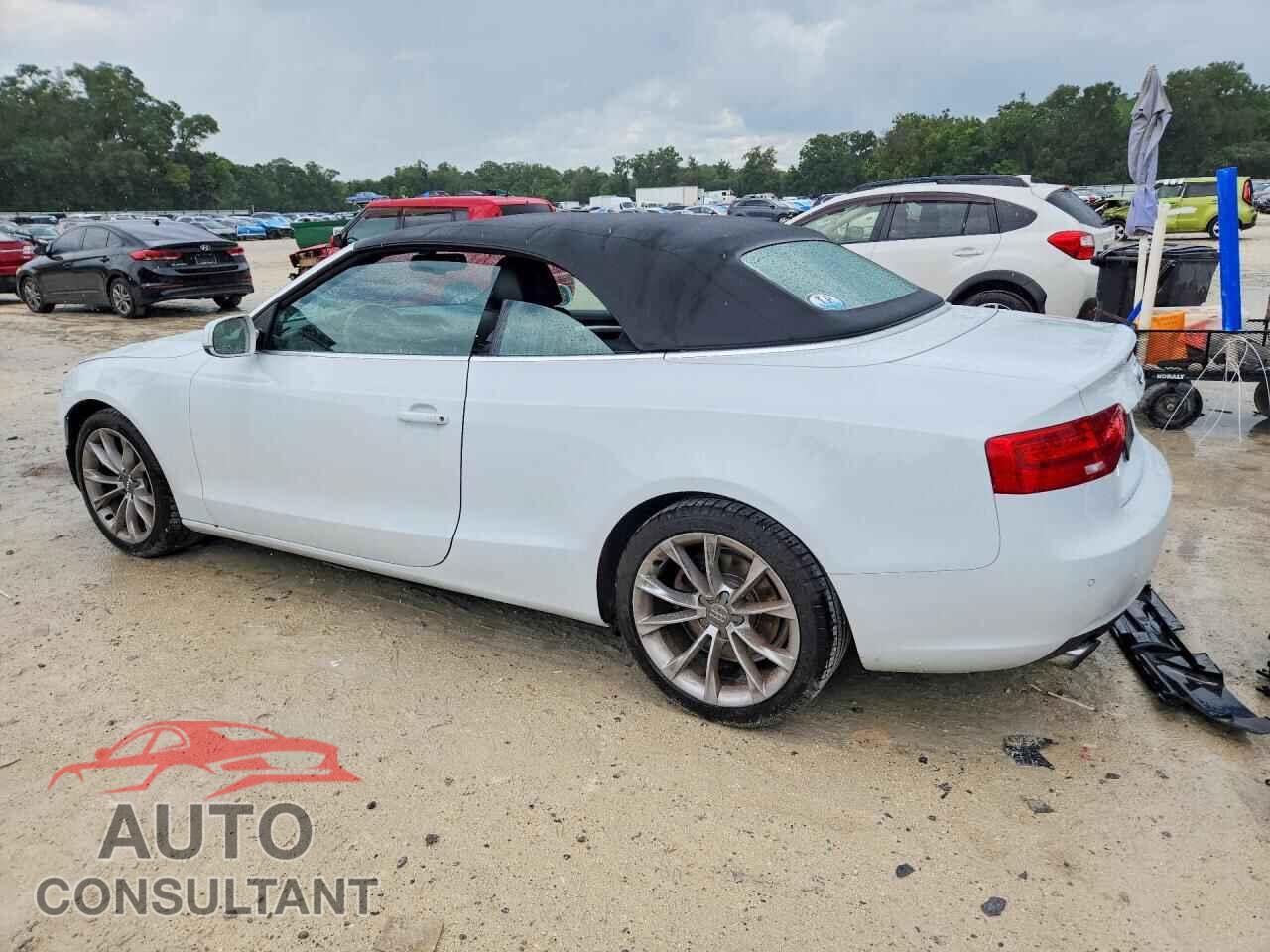 AUDI A5 2013 - WAULFAFH9DN006609