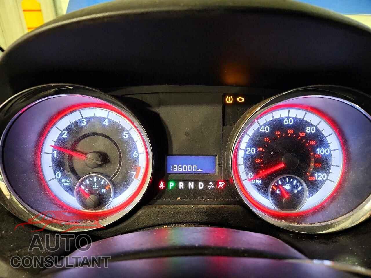 DODGE CARAVAN 2011 - 2D4RN4DG5BR601682