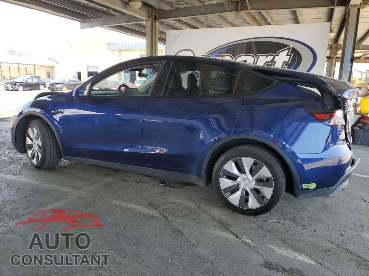 TESLA MODEL Y 2023 - 7SAYGAEE2PF786875