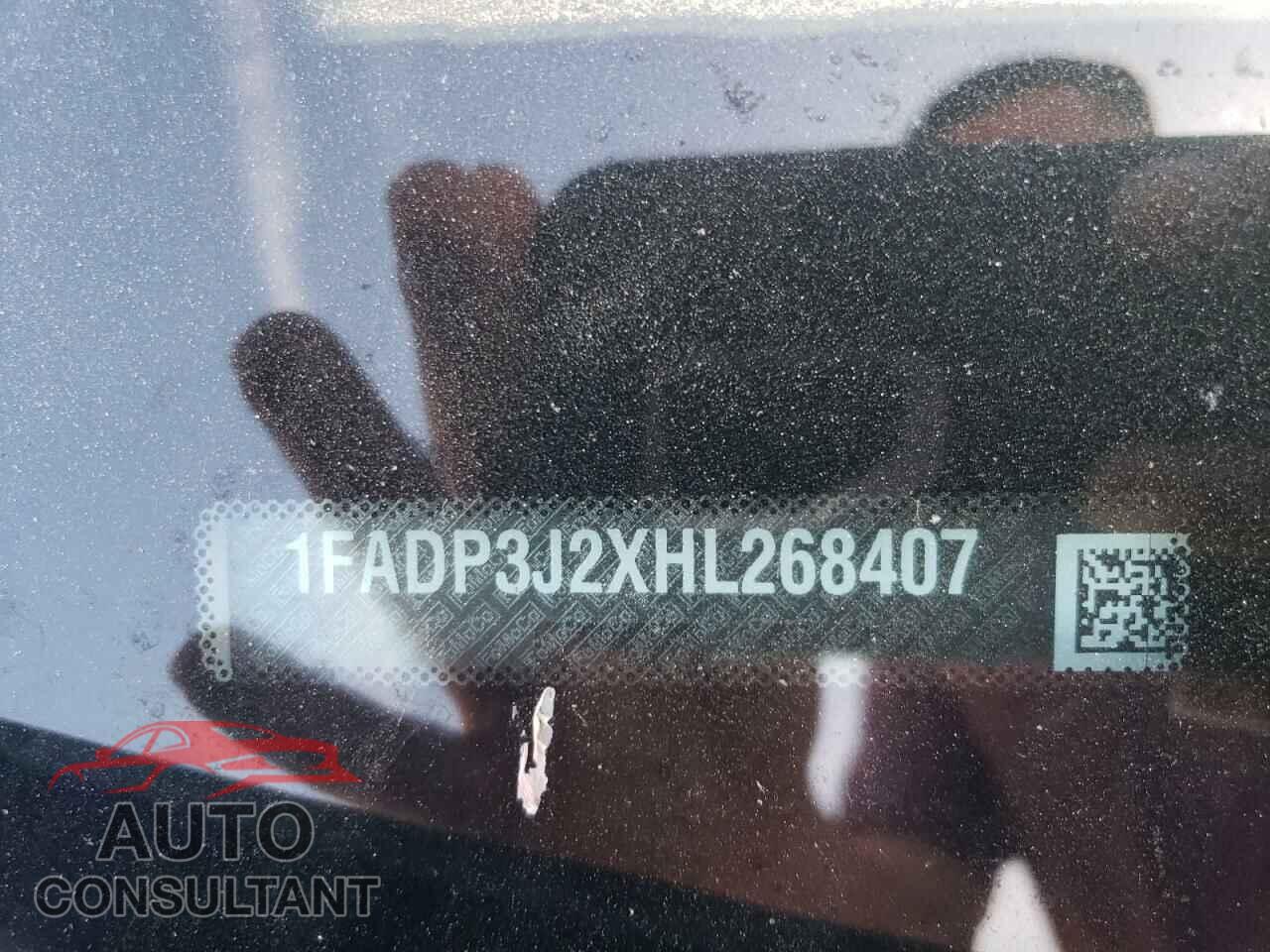 FORD FOCUS 2017 - 1FADP3J2XHL268407