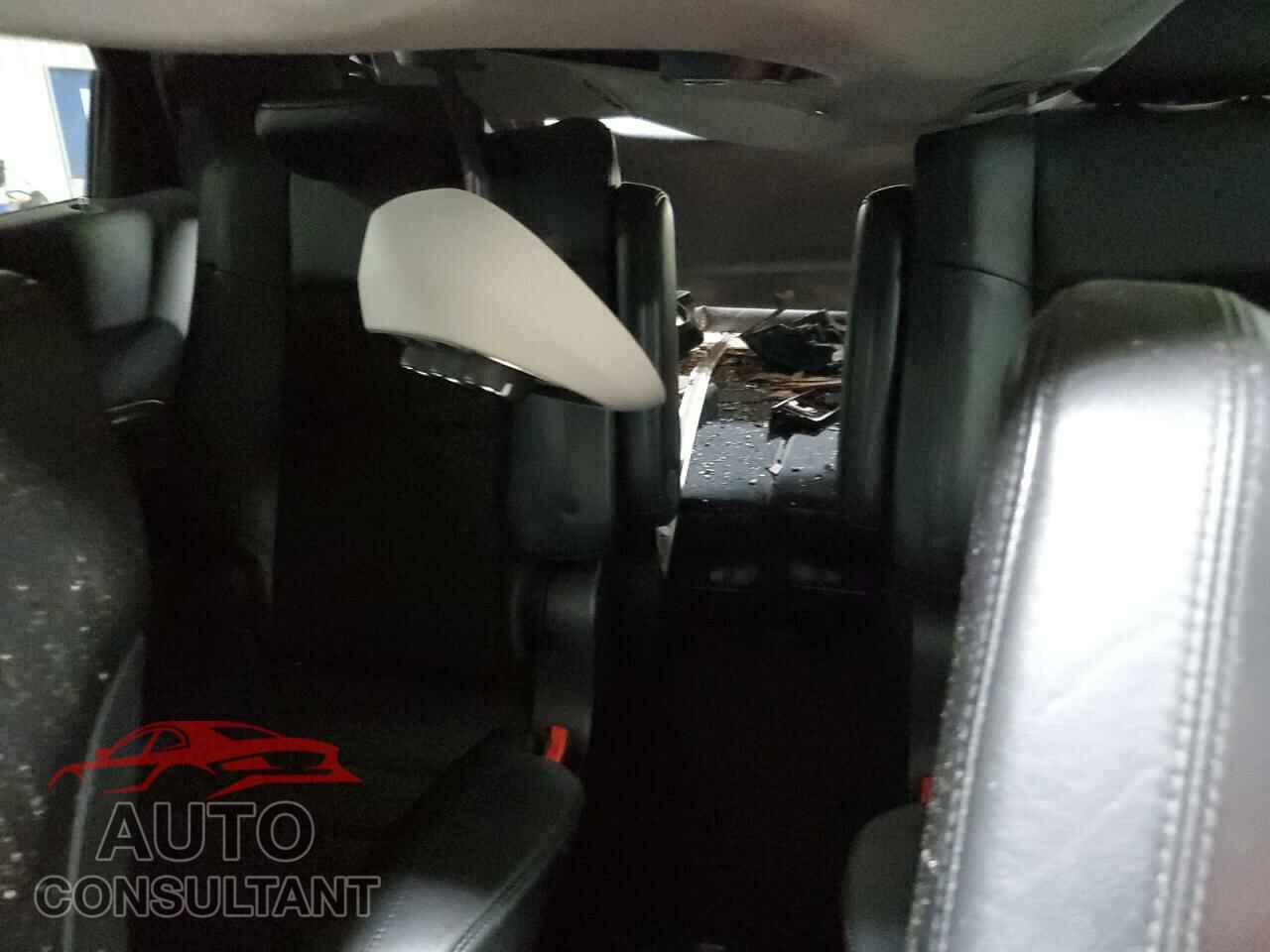 DODGE DURANGO 2018 - 1C4RDJDG4JC474798