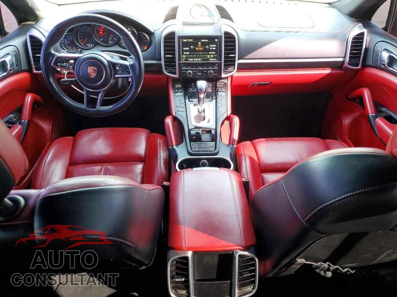 PORSCHE CAYENNE 2016 - WP1AA2A22GLA09741