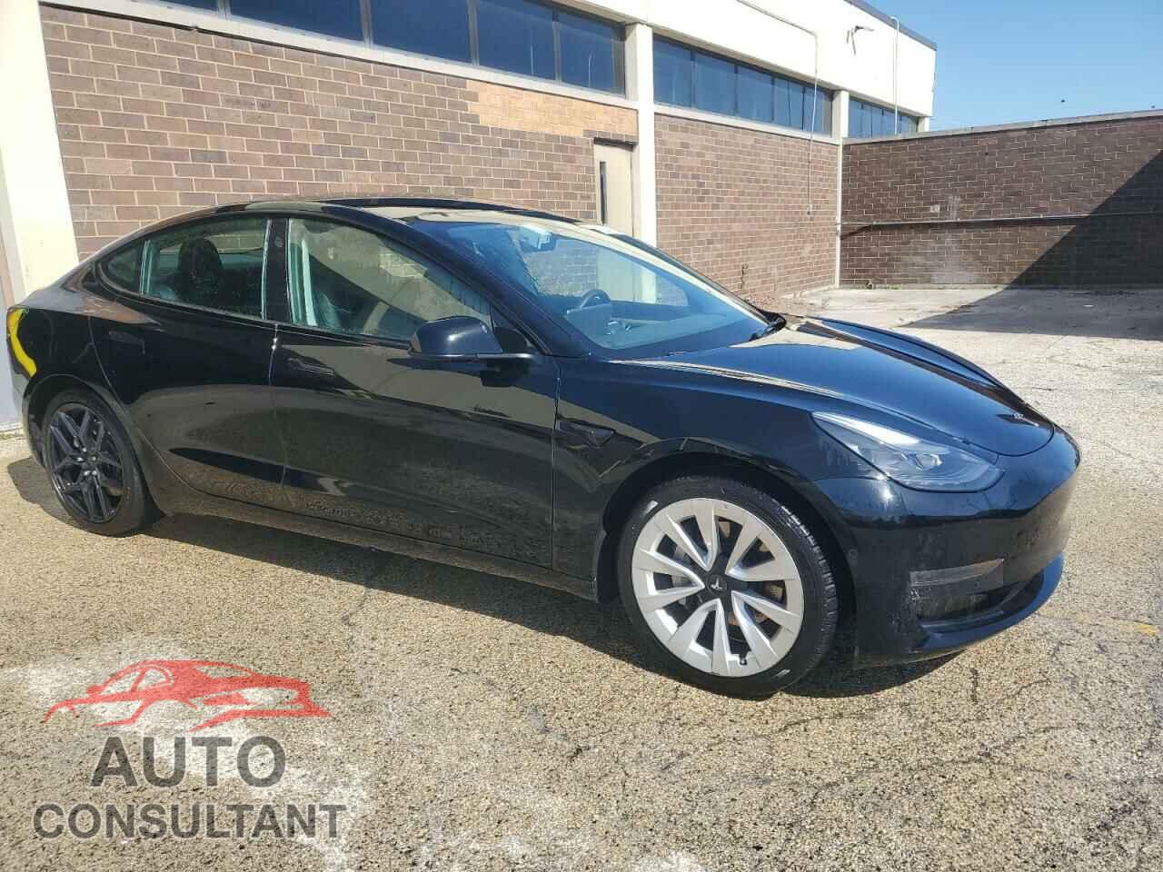 TESLA MODEL 3 2022 - 5YJ3E1EA5NF371735