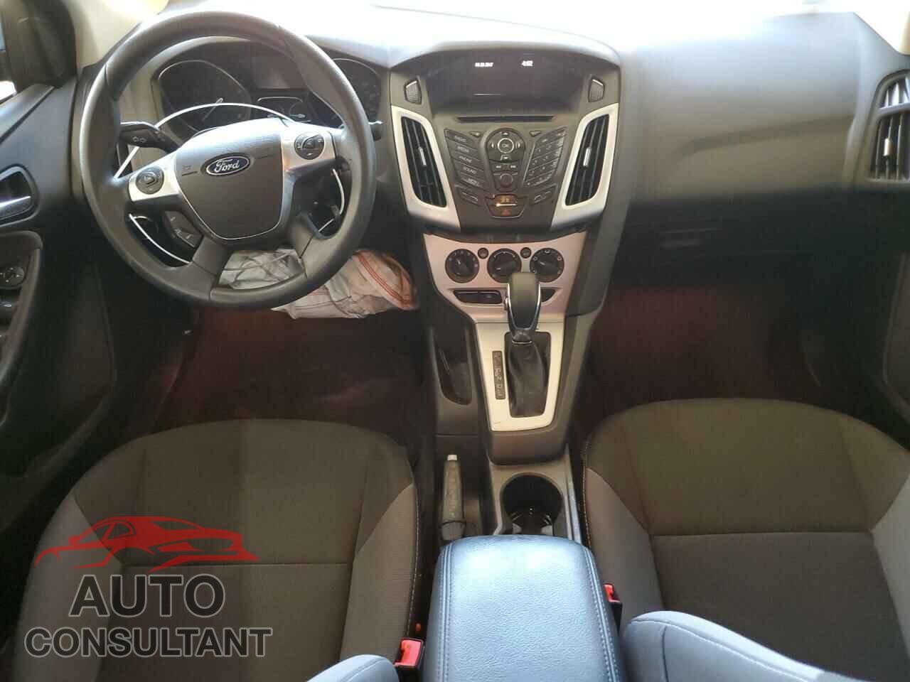 FORD FOCUS 2014 - 1FADP3F23EL407166