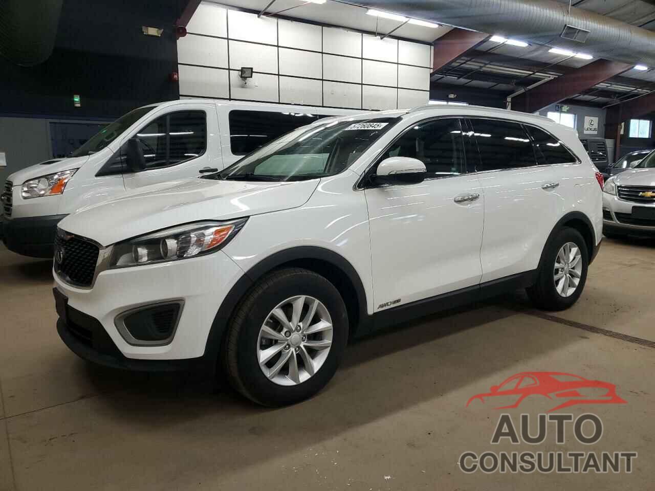KIA SORENTO 2017 - 5XYPGDA53HG228625