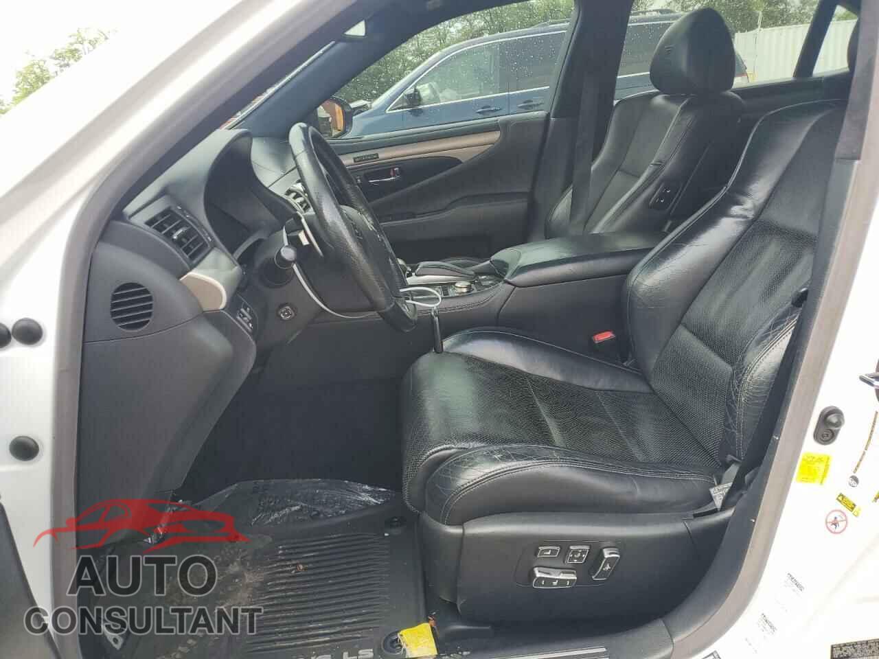 LEXUS LS460 2013 - JTHCL5EF3D5016800
