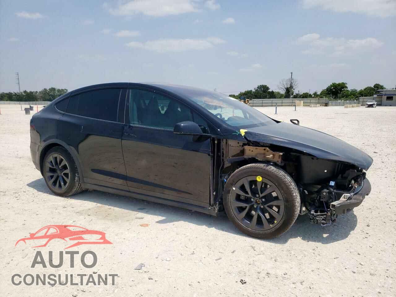 TESLA MODEL X 2023 - 7SAXCBE5XPF404833