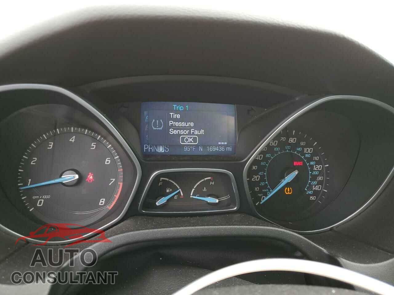 FORD FOCUS 2012 - 1FAHP3K29CL308761