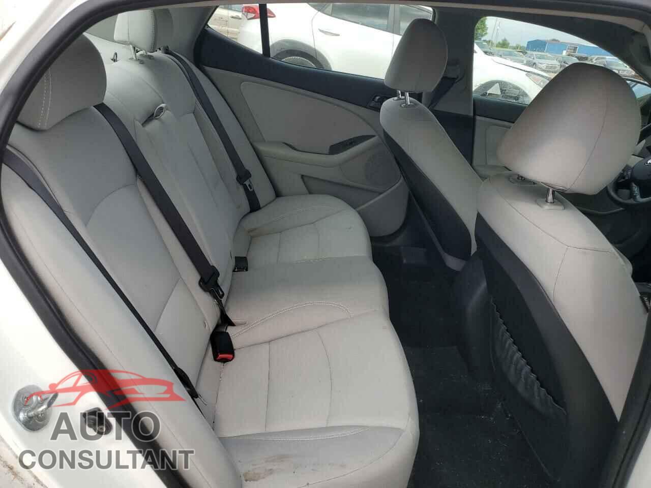 KIA OPTIMA 2013 - KNAGM4A76D5372356
