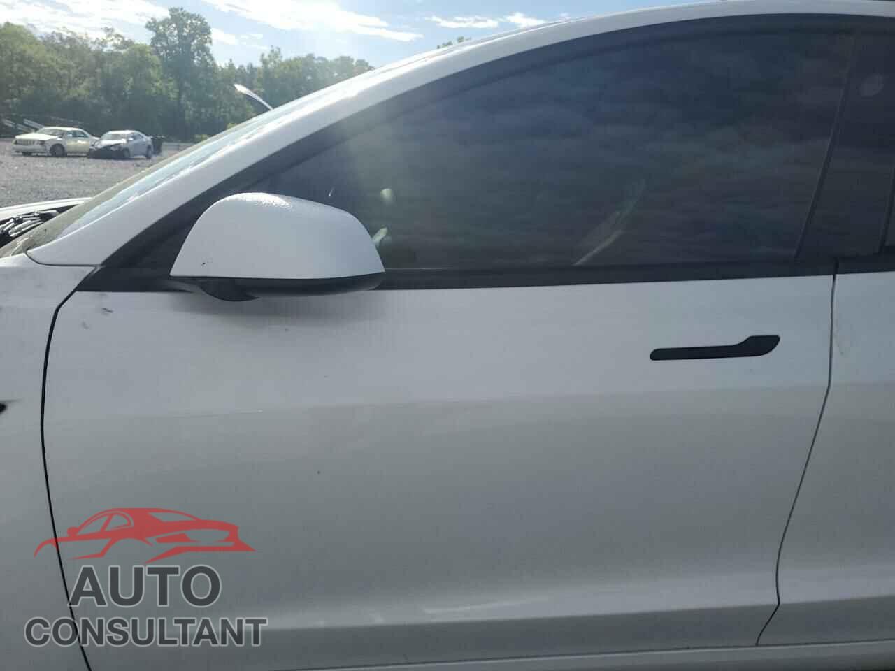 TESLA MODEL 3 2023 - 5YJ3E1EA7PF573852