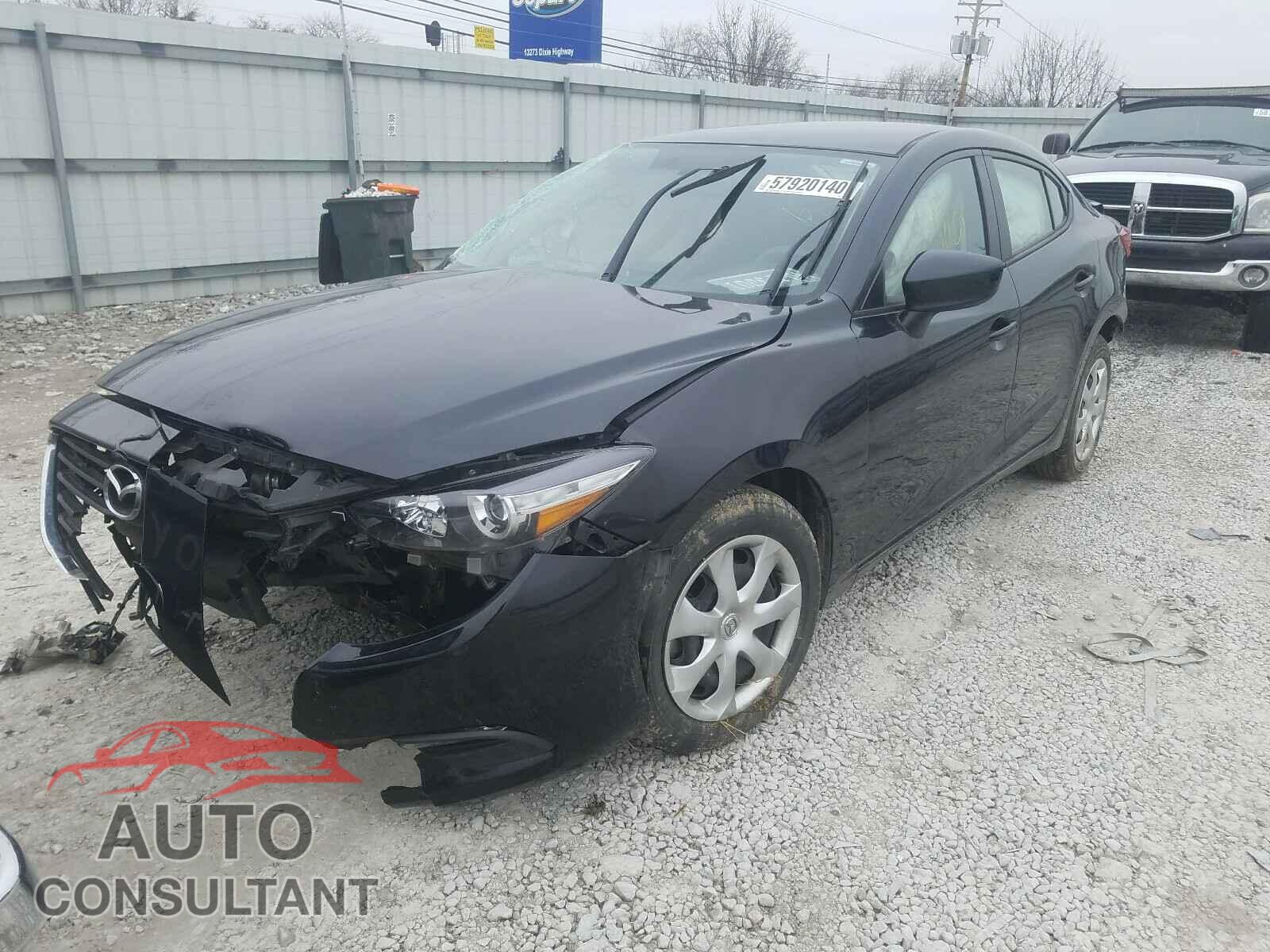 MAZDA 3 2017 - 3MZBN1U76HM152832