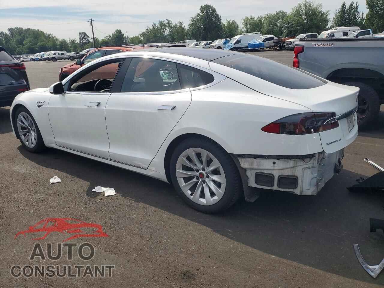 TESLA MODEL S 2016 - 5YJSA1E27GF153010
