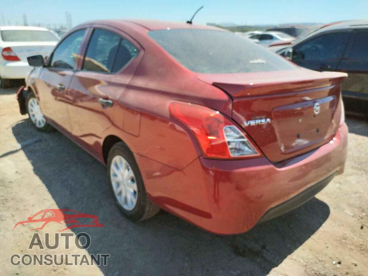 NISSAN VERSA 2017 - 3N1CN7AP3HL904123