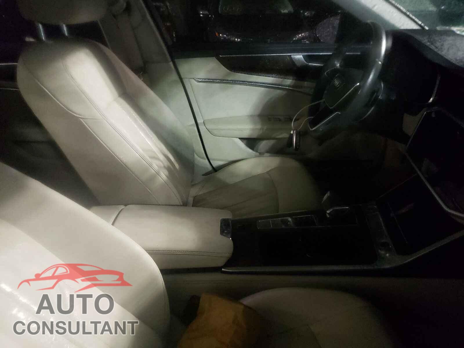 AUDI A6 2019 - WAUL2AF23KN019019