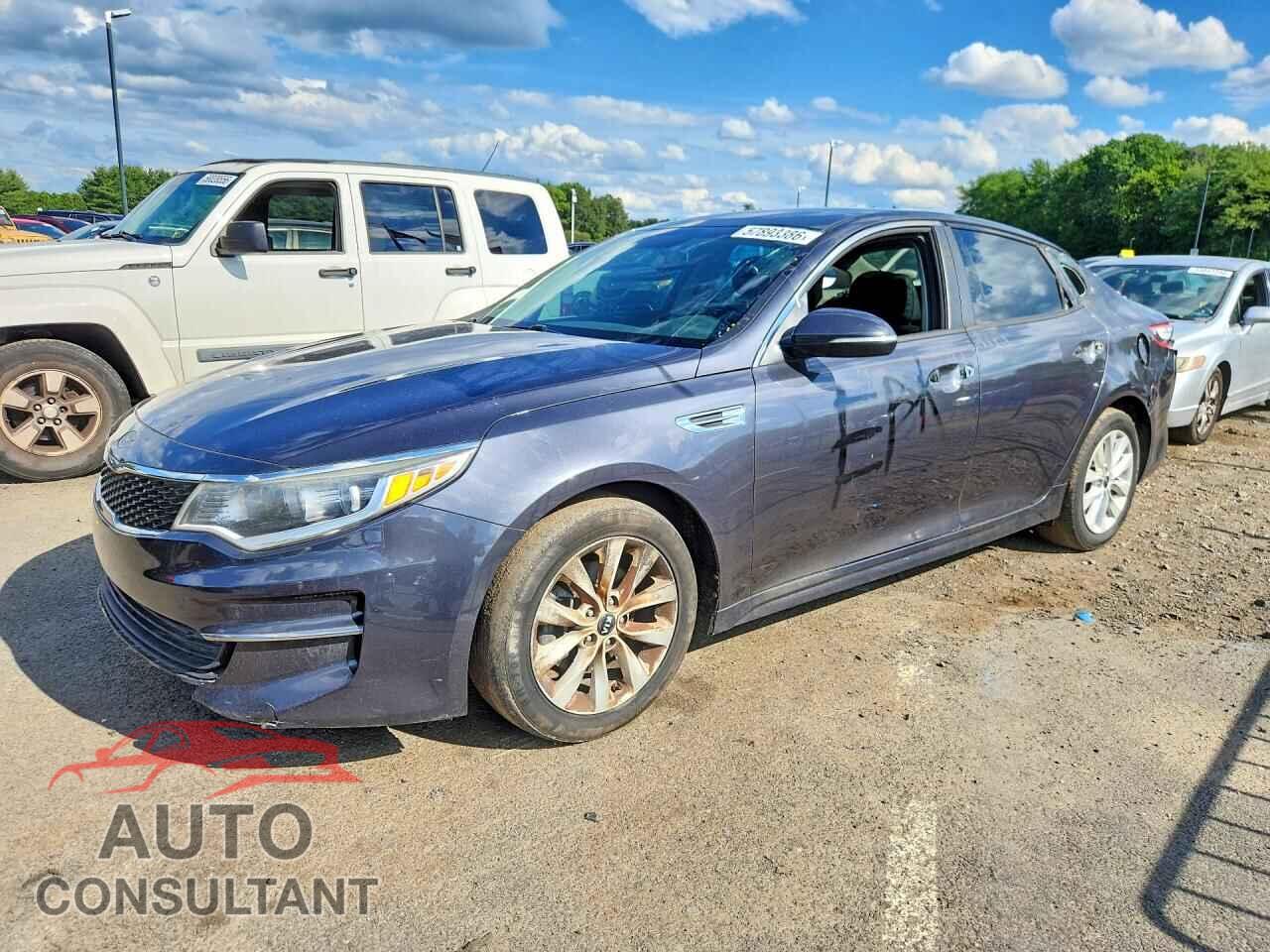 KIA OPTIMA 2017 - 5XXGT4L37HG123792