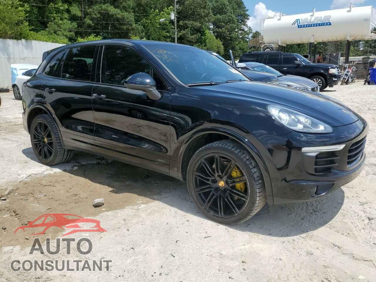 PORSCHE CAYENNE 2017 - WP1AA2A28HKA82393