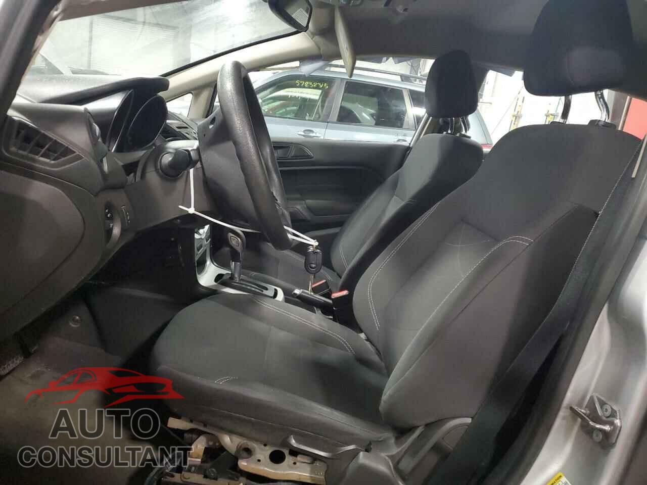 FORD FIESTA 2018 - 3FADP4EJ1JM116799