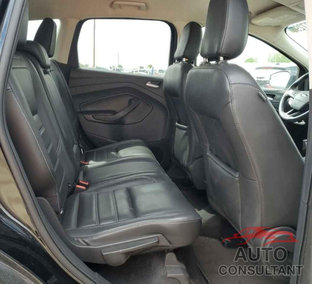 FORD ESCAPE 2019 - 1FMCU9HD8KUB77223