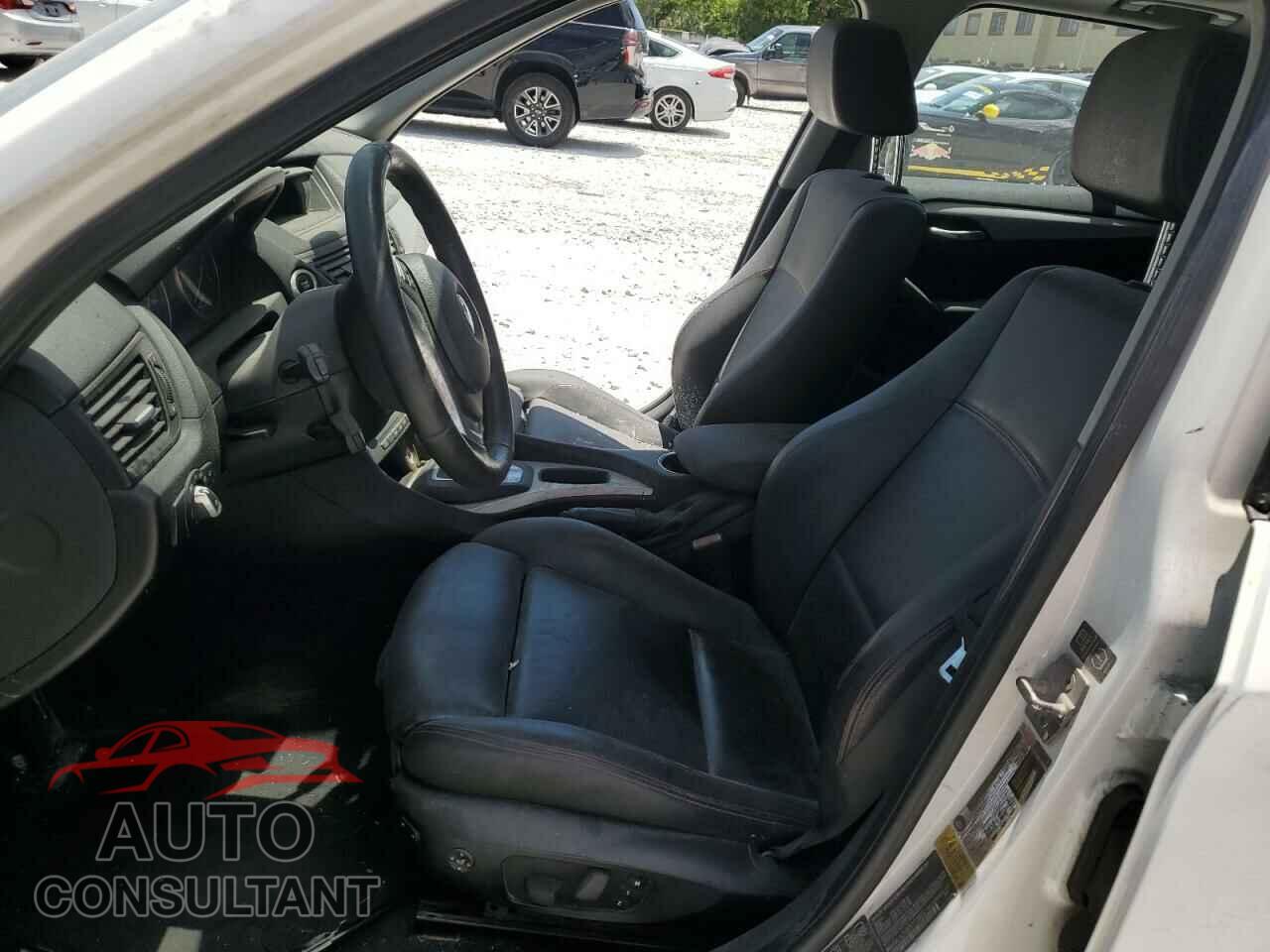 BMW X1 2014 - WBAVL1C55EVY13383