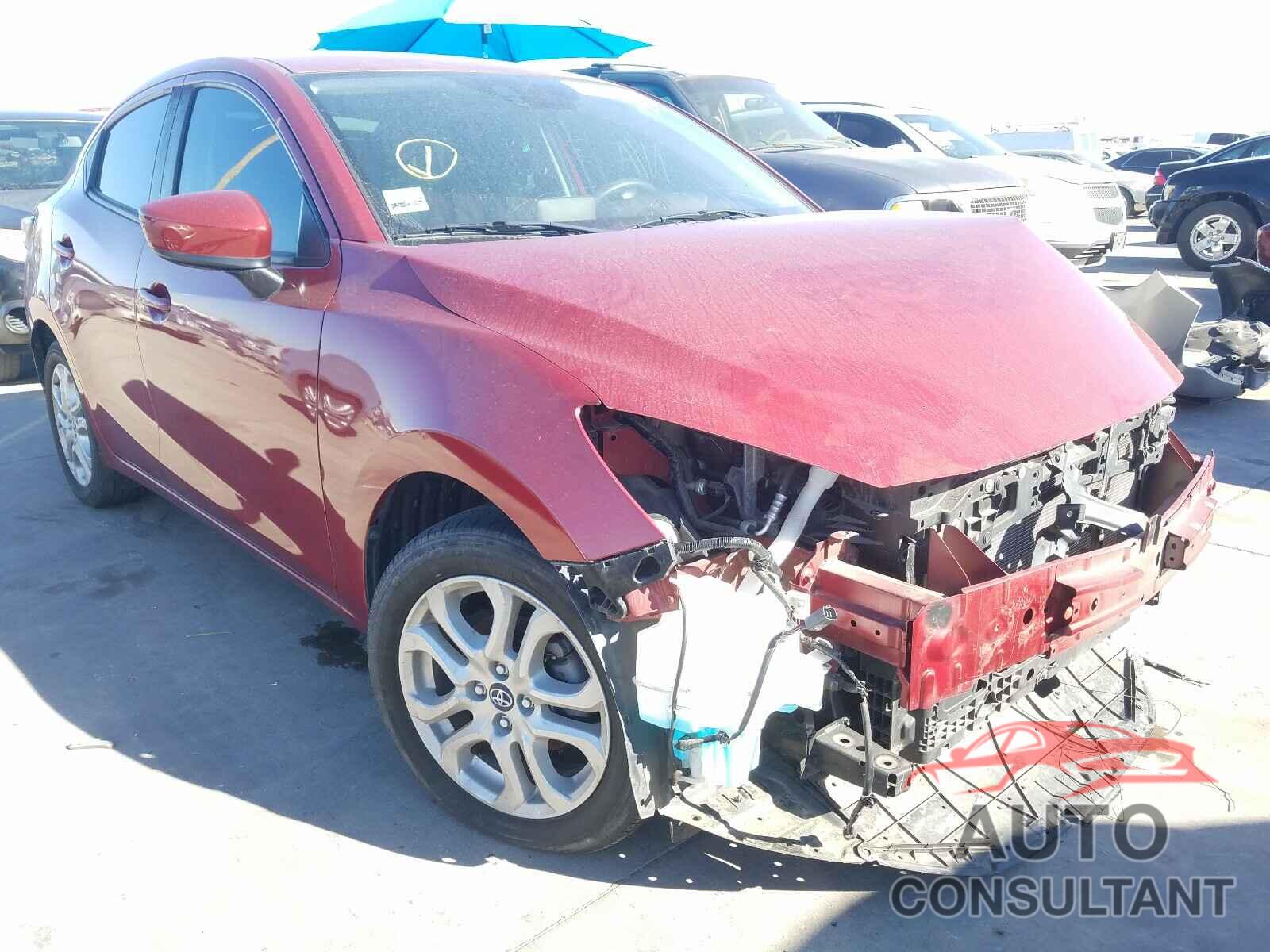 TOYOTA YARIS 2017 - 3MYDLBYV4HY149857