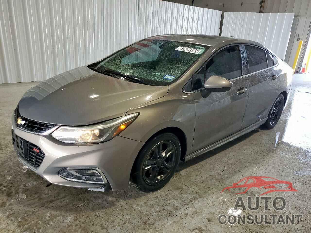 CHEVROLET CRUZE 2018 - 1G1BE5SM1J7126408