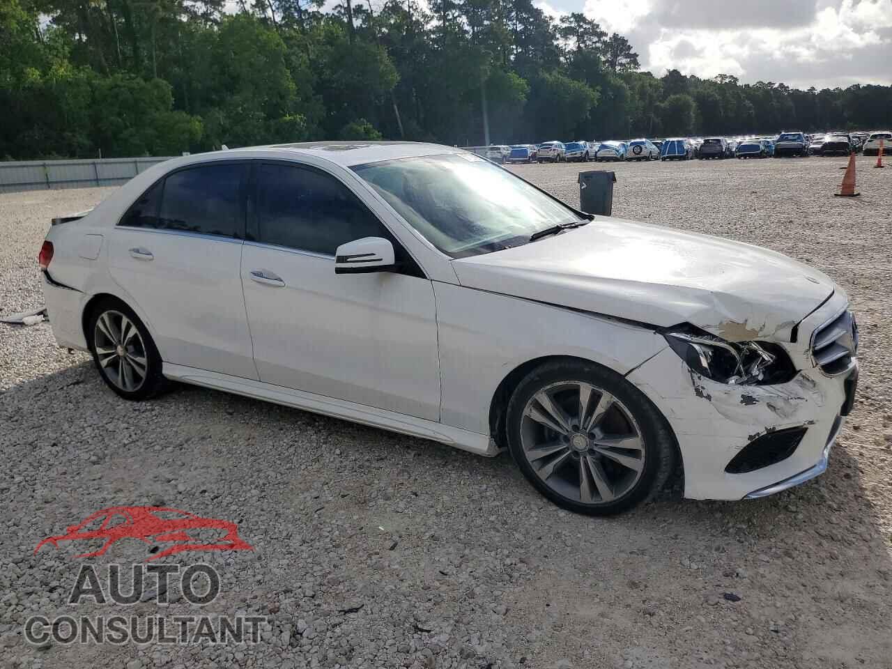 MERCEDES-BENZ E-CLASS 2014 - WDDHF5KB2EA971117