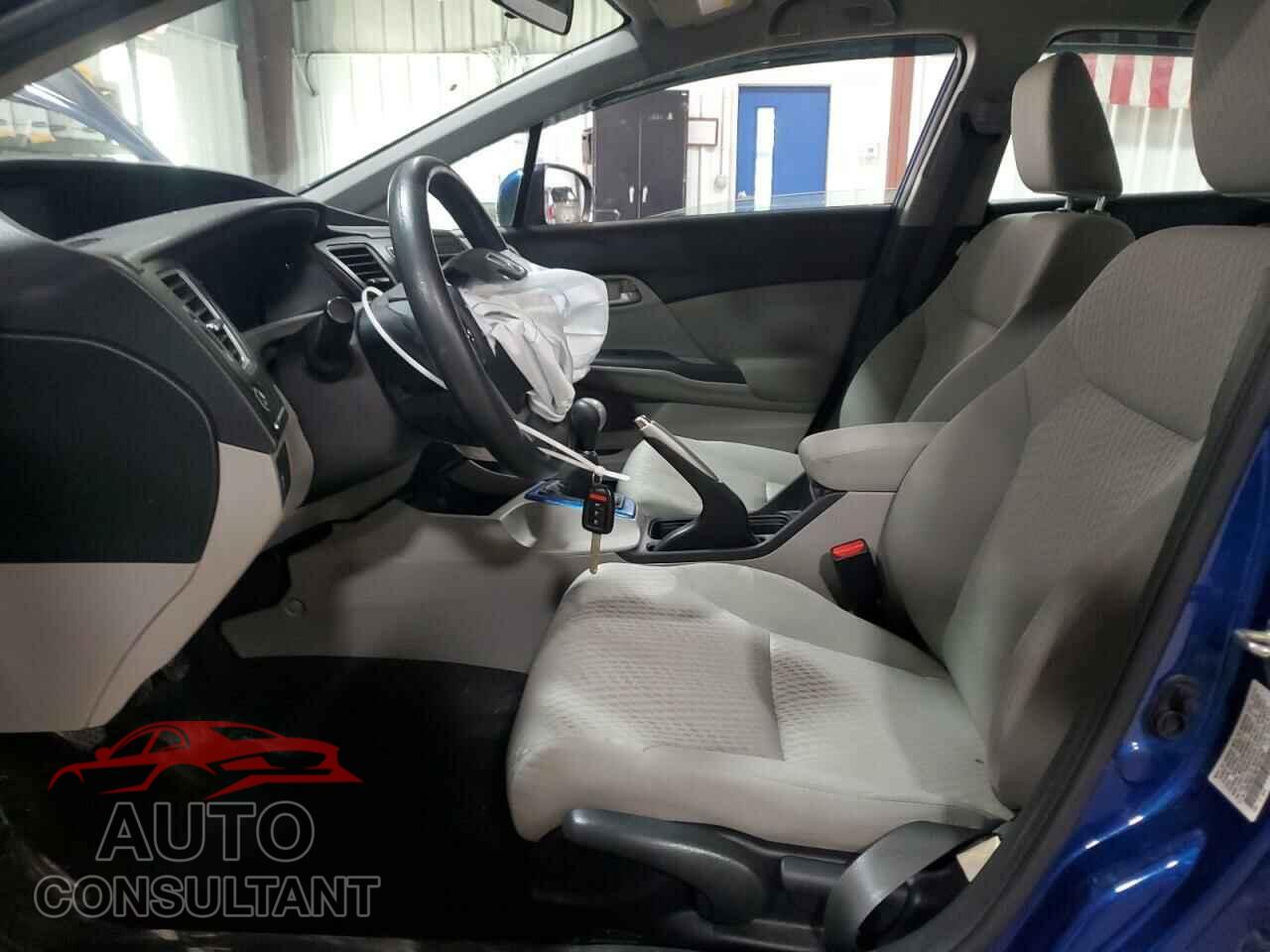 HONDA CIVIC 2015 - 19XFB2E56FE041897