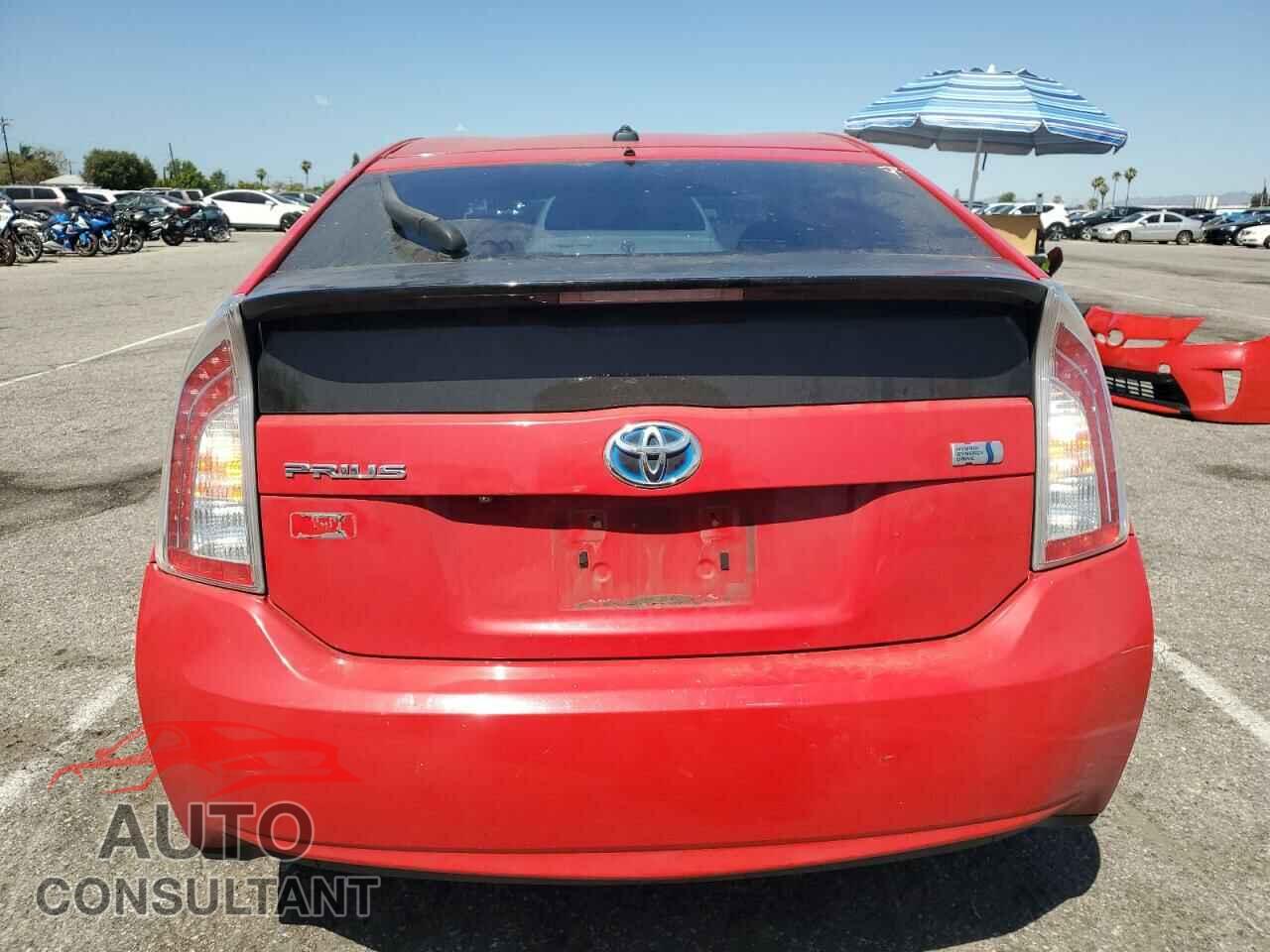 TOYOTA PRIUS 2015 - JTDKN3DU2F0401521