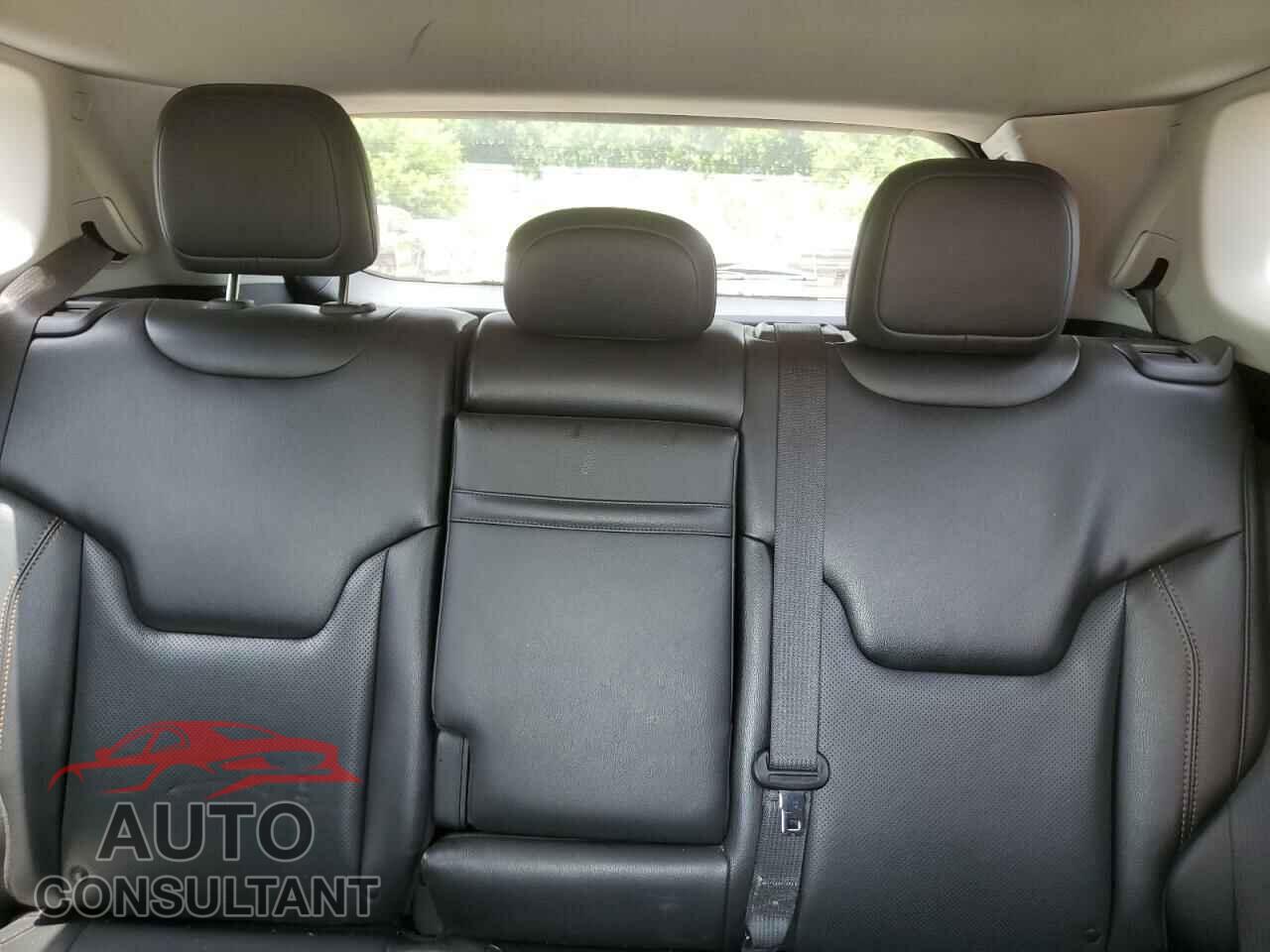 JEEP COMPASS 2019 - 3C4NJDCB5KT672732