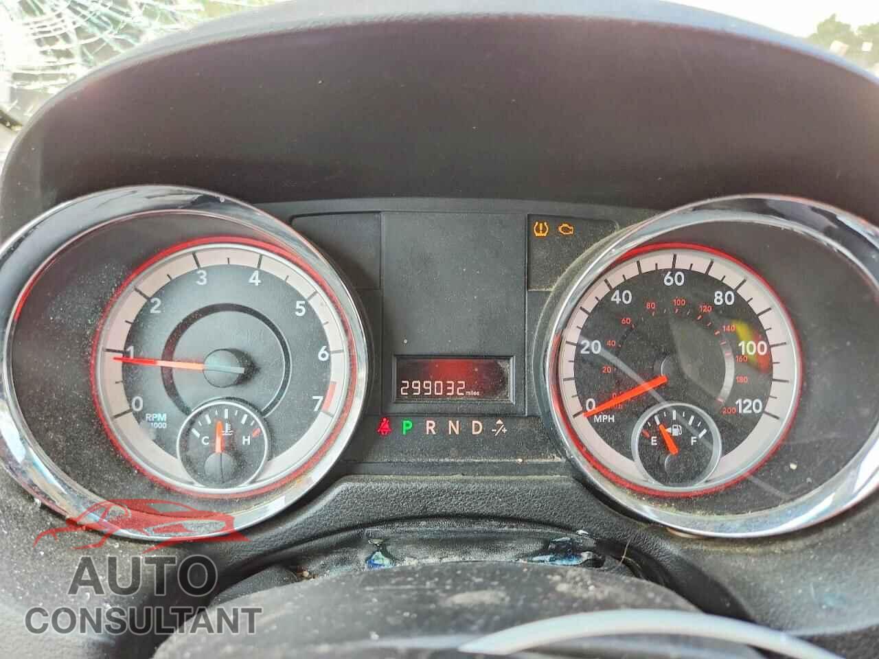 DODGE CARAVAN 2013 - 2C4RDGBG0DR618414