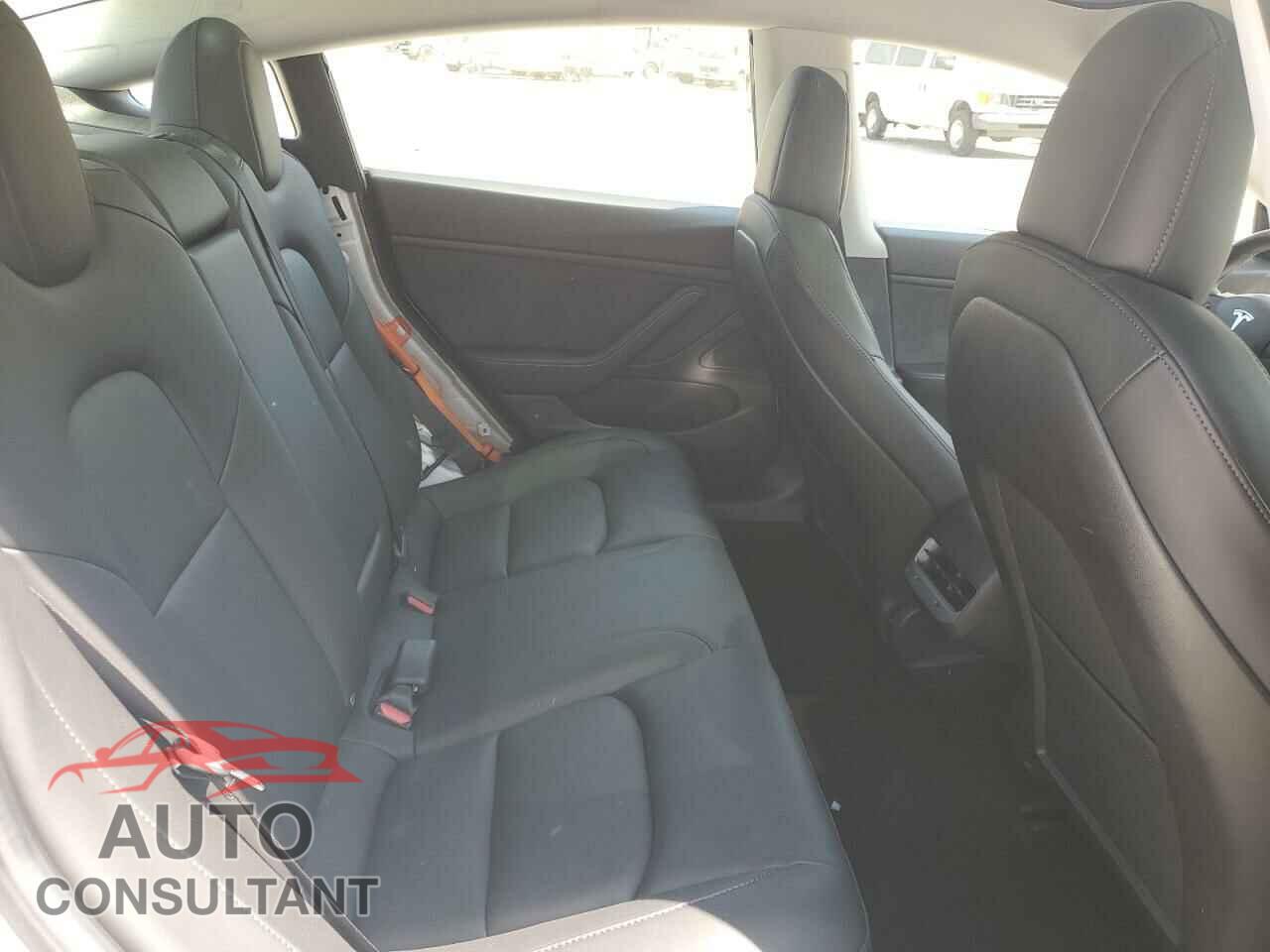 TESLA MODEL 3 2020 - 5YJ3E1EC9LF624196