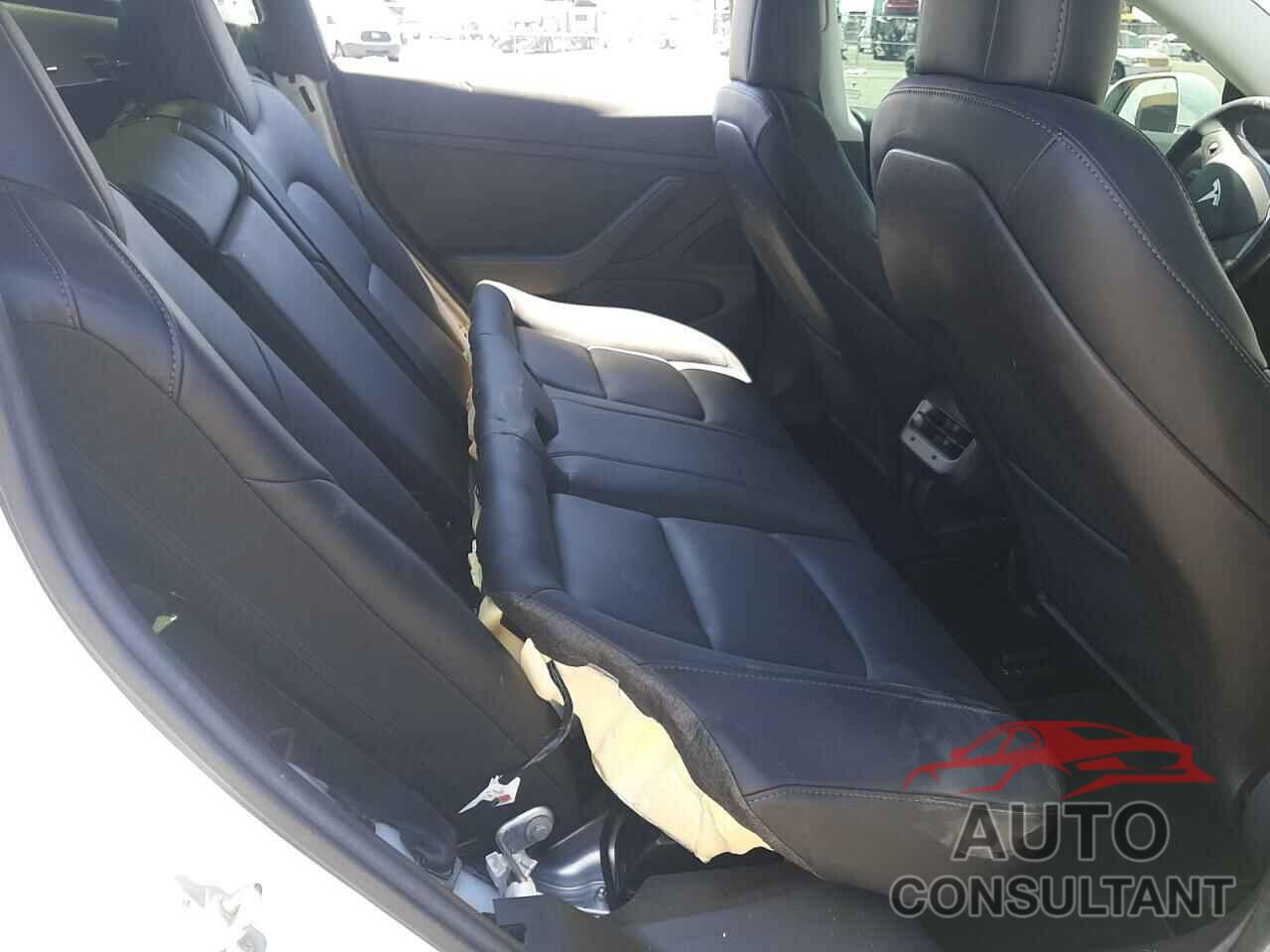 TESLA MODEL 3 2019 - 5YJ3E1EA7KF311774