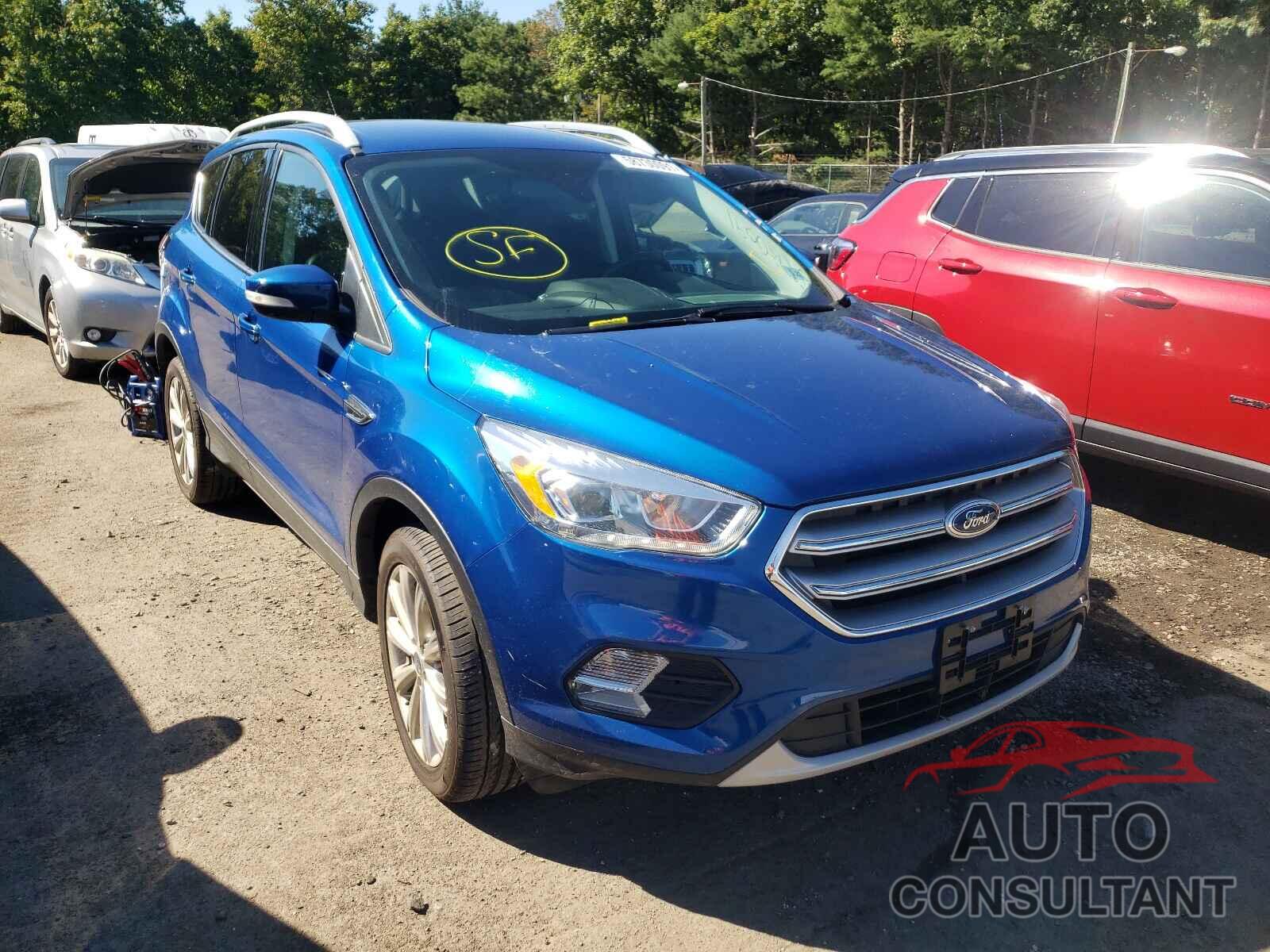 FORD ESCAPE 2017 - 1FMCU9JD4HUE89686