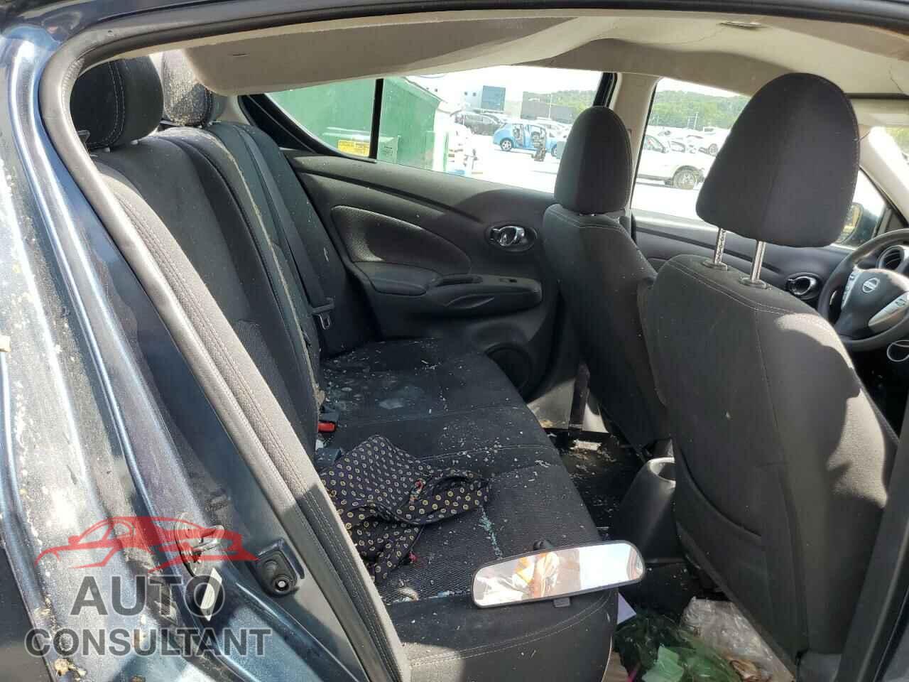 NISSAN VERSA 2017 - 3N1CN7AP4HL839234