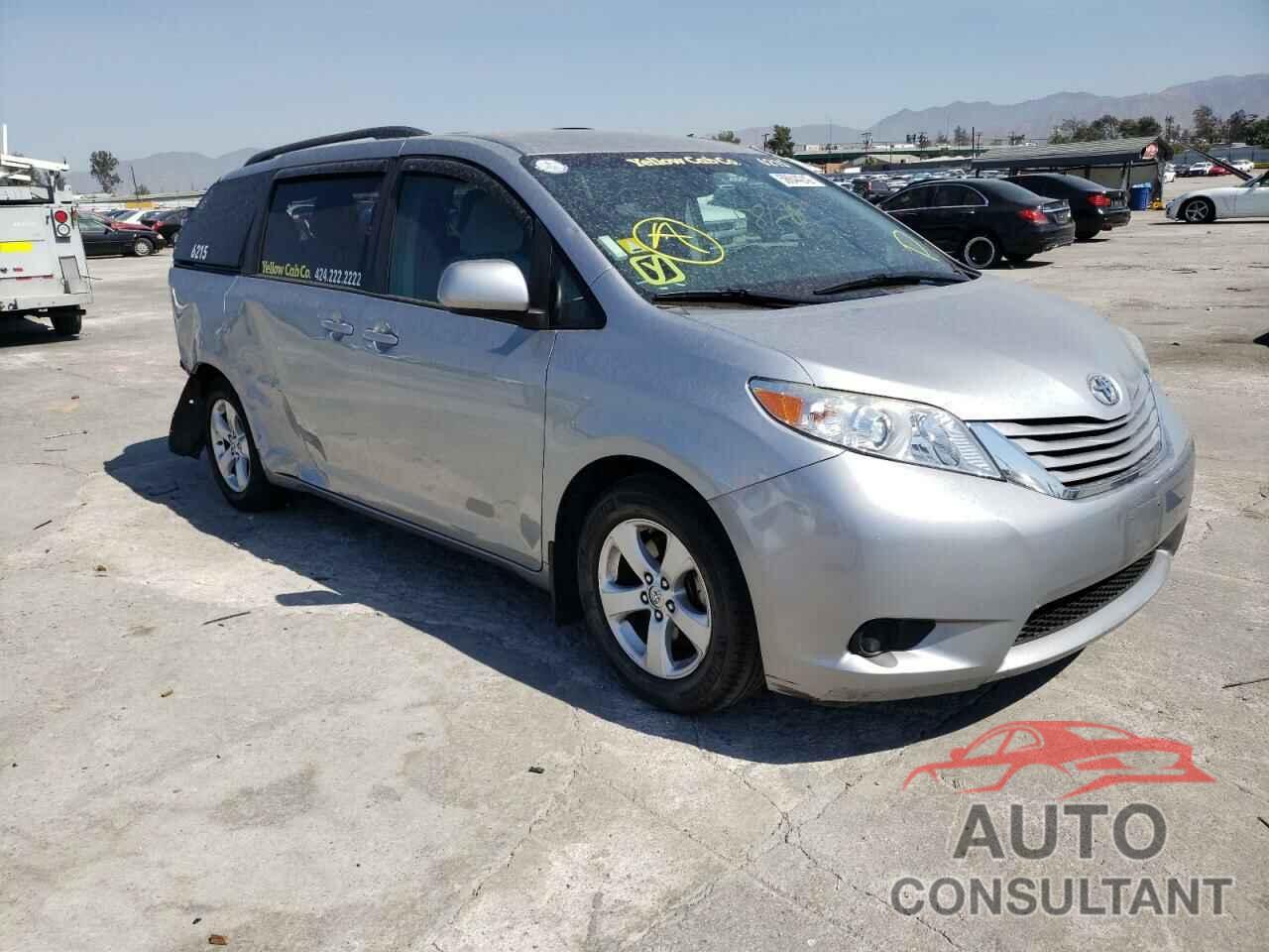 TOYOTA SIENNA 2017 - 5TDKZ3DC8HS873556