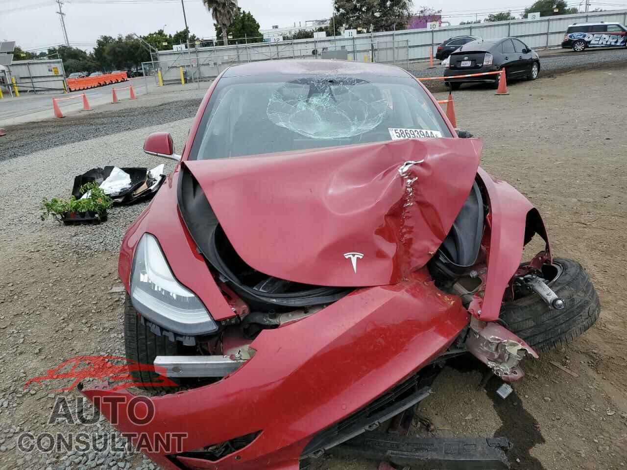 TESLA MODEL 3 2018 - 5YJ3E1EA8JF041372