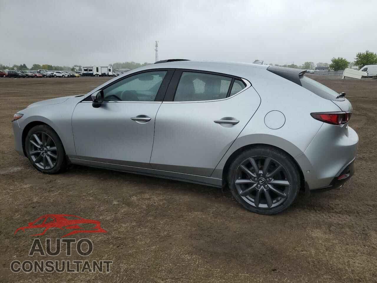 MAZDA 3 2021 - JM1BPAML5M1333468