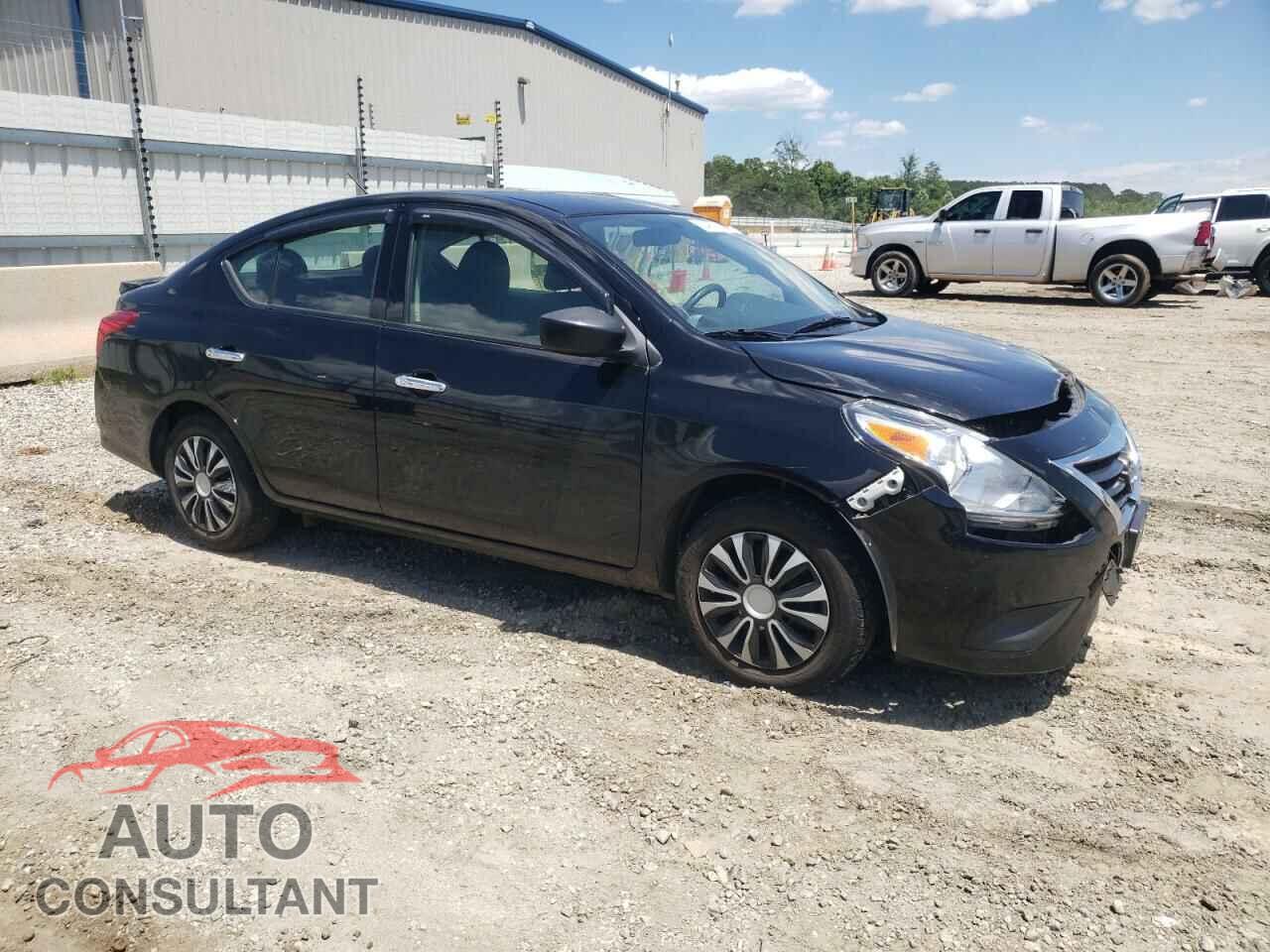 NISSAN VERSA 2019 - 3N1CN7AP6KL876096
